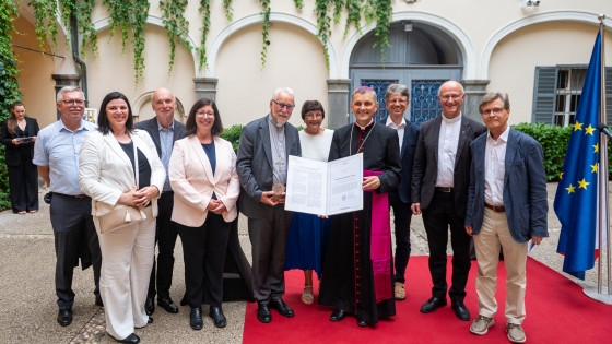 Sodelavci tednika Nedelja s škofoma  (photo: Rok Mihevc)