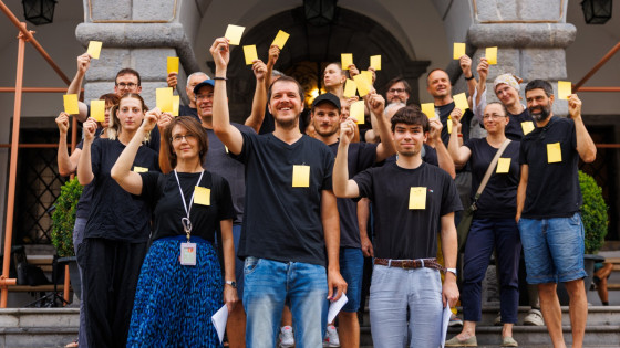 Predstavitev akcije Pokažimo županu rumeni karton (photo: Tine Eržen/STA)