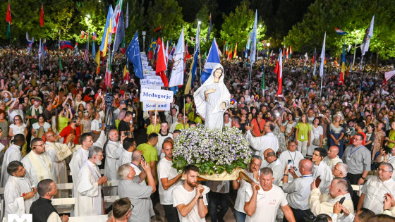Procesija  (photo: ICMM/Radio Mir Medžugorje)