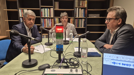 Gostje v studiu Žakelj, Sajovic, Černač (photo: ARO)