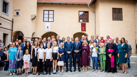 Zbrani na slovesnosti (photo: Siniša Kanižaj/STA)