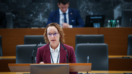 Ministrica za demografijo, družino in socialne zadeve Mateja Ribič. (photo: Daniel Novakovič/STA)