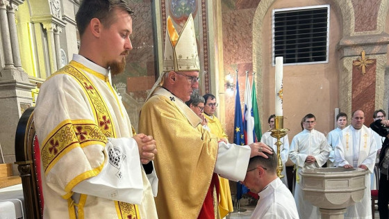 Diakonsko posvečenje Roka Gornika (photo: fb stran nadškofa Zoreta)