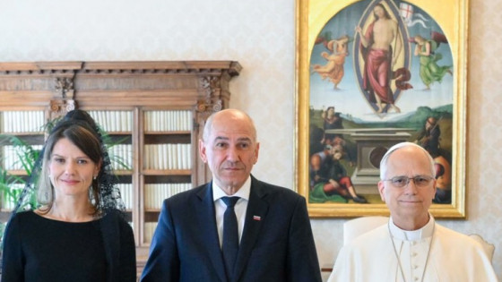 Urška Bačovnik Janša, Janez Janša in Papež Leon XVI. (photo: UBJ/KPV)