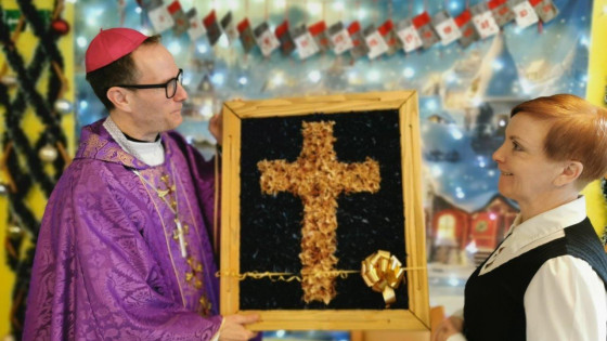 Škof Janez Kozinc in Melita Ficko (photo: Monika Novak)