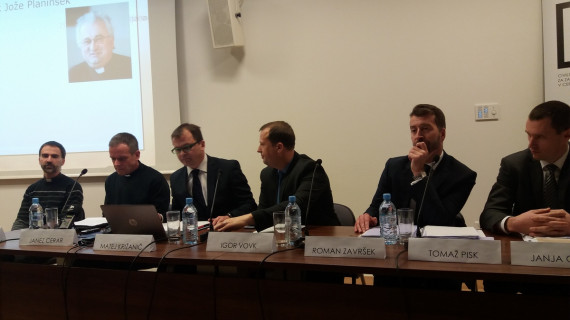 Civilna iniciativa Dovolj.je (photo: Marjana Debevec)