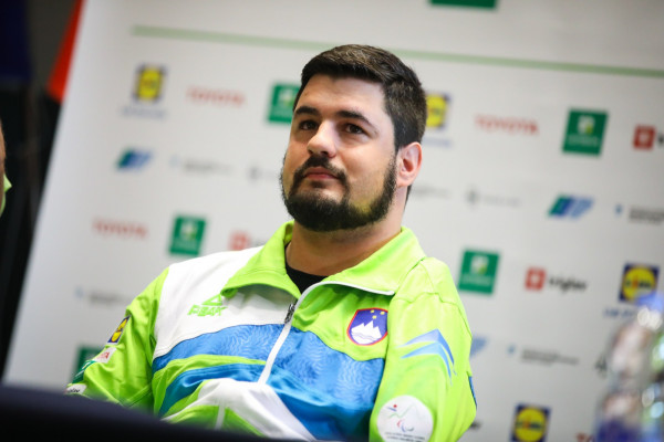 Razmislek Darka Đurića ali je res nujno promovirati končanje življenja