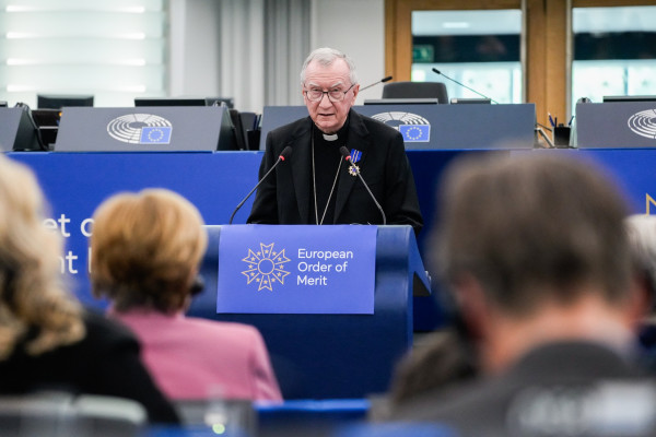 Kardinal Parolin v Evropskem parlamentu: Evropska unija mora biti ustvarjalna sila miru