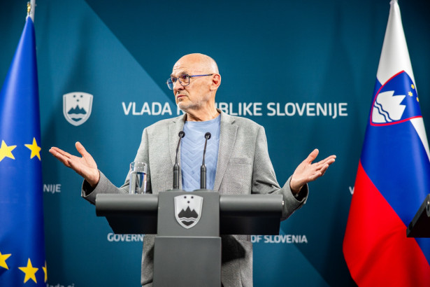 Predsednik Koordinacijskega odbora za državne proslave in prireditve Jelko Kacin. (photo: Siniša Kanižaj/STA)