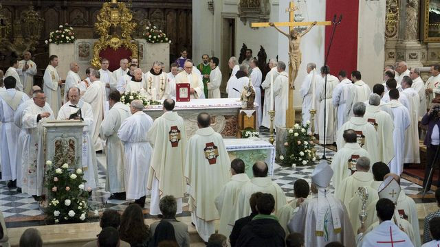 Krizmena maša v koprski stolnici 2010 (foto: Benjamin Pezdir)