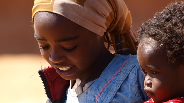 Otroci Darfurja (foto: ARO)