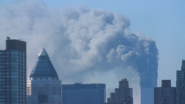 World Trade Center med uničenjem (foto: Wikimedia Commons)