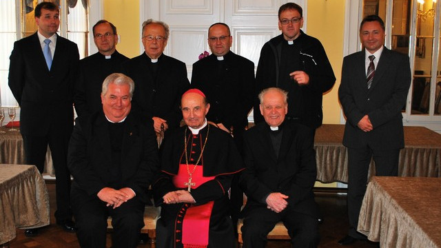 Podelitev papeških odlikovanj in imenovanj v mariborski nadškofiji (foto: Matjaž Kramberger)