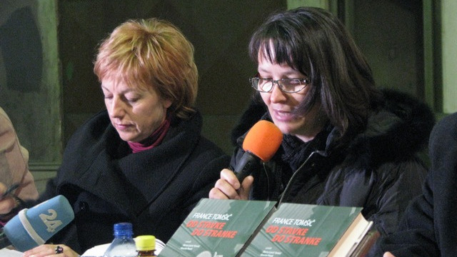 dr. Rosvita Pesek in Marta Lavrič Tomšič (foto: ARO)