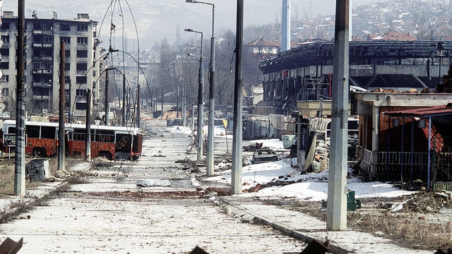 Sarajevo po vojni (foto: Wikipedia)