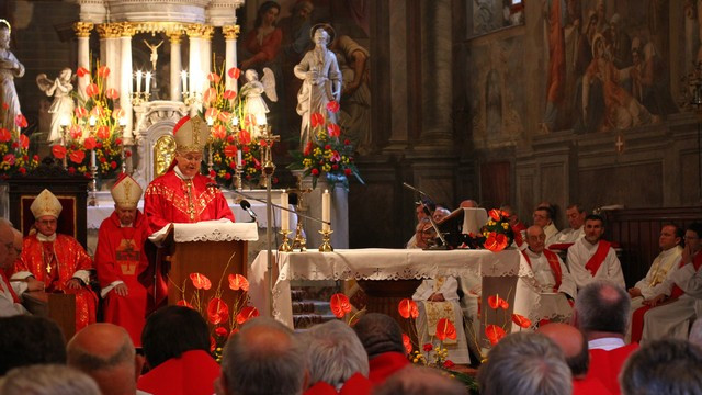 Škof Metod Pirih v Vipavi (foto: Izidor Šček)