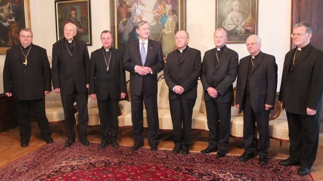 Škofje s predsednikom države (foto: TU SŠK)