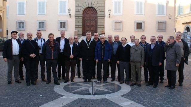 Izseljenski duhovniki na srečanju v Rimu oktobra 2012 (foto: Rihar Lenart)