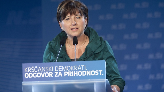 Predsednica NSi Ljudmila Novak med nagovorom na kongresu na Vranskem. (foto: NSi)