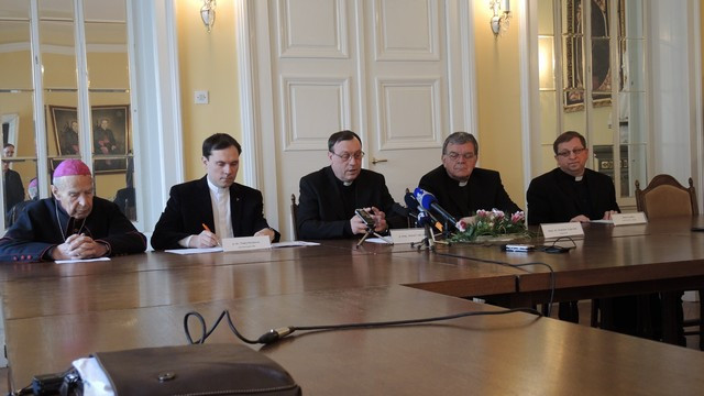 Tiskovna konferenca ob imenovanja novega mariborskega nadškofa (foto: p. Ivan Rampre)