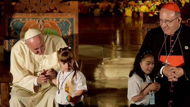Papež na srečanju z ekvadorsko civilno družbo (foto: Radio Vatikan)