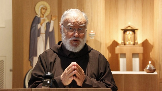 p. Raniero Cantalamessa (foto: p. Robert Bahčič)