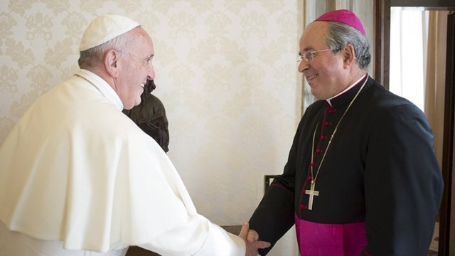 Papež Frančišek in nadškof Ivan Jurkovič (foto: Radio Vatikan)
