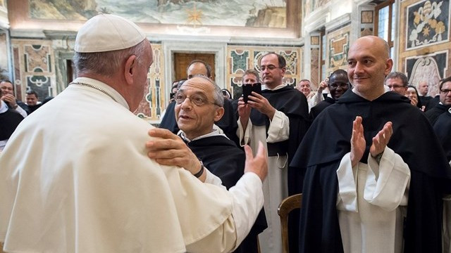 Papež z dominikanci (foto: Radio Vatikan)