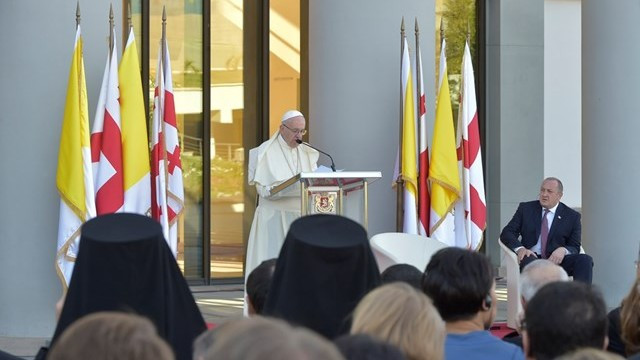 Papež v Gruziji (foto: Radio Vatikan)