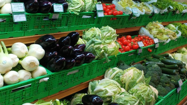 Zelenjava na trgovskih policah: Je pridelovalec dobil pošteno plačilo? (foto: ARO)