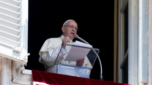 Papepž med opoldanskim nagovorom (foto: Vatican news)