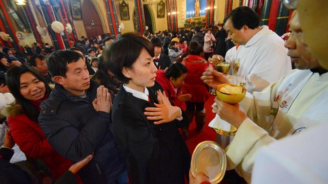 Kitajski kristjani (foto: Asianews)