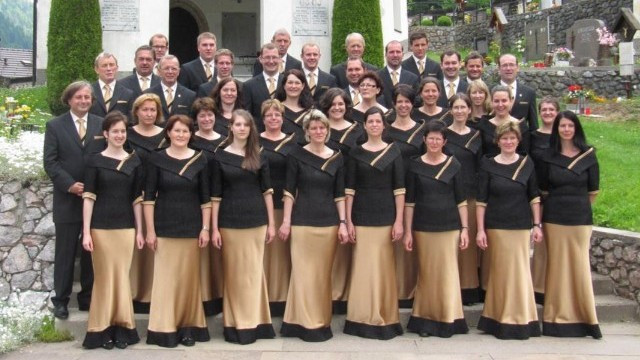 Mešani pevski zbor Sele (foto: DSAP)