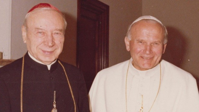 Kardinal Štefan Višinski in papež Janez Pavel II.  (foto: vaticannews.va)