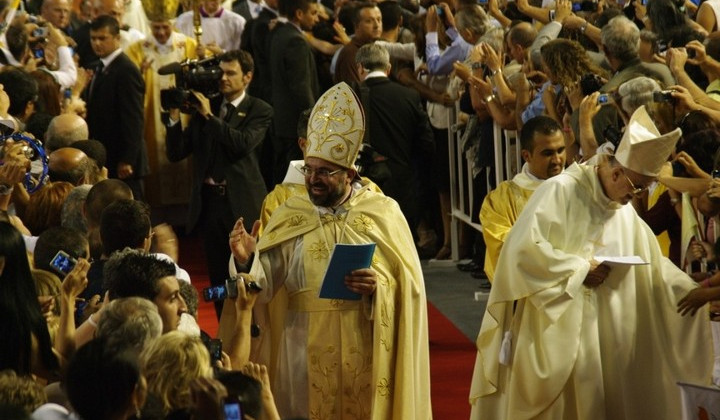 Papež Benedikt XVI. sklenil obisk na Cipru (foto: www.papalvisit.org.cy)