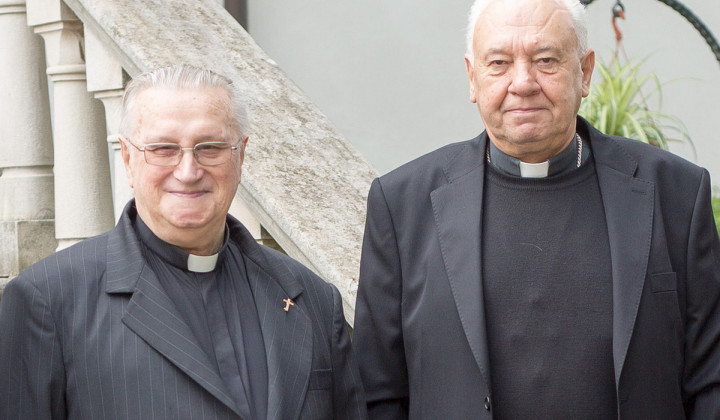 Oče Franc Bole in škof Jurij Bizjak (foto: Marko Čuk, Ognjišče, Koper 2013)
