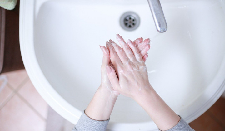 Umivanje rok (foto: Pixabay)