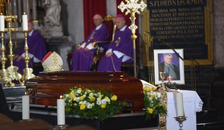 Pogreb nadškofa Alojza Urana (foto: ARO)