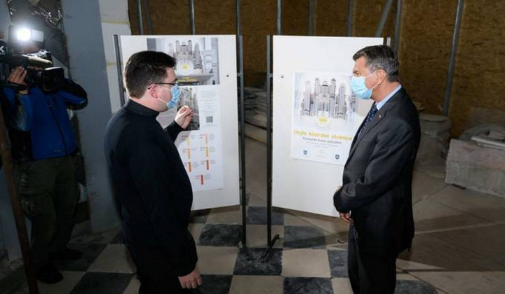Borut Pahor v koprski stolnici (foto: Nebojsa Tejic/STA)