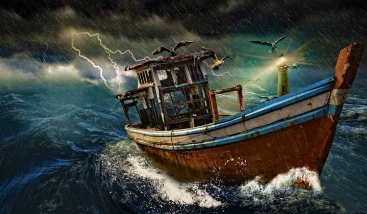 Ladja v nevihti (foto: Pixabay)
