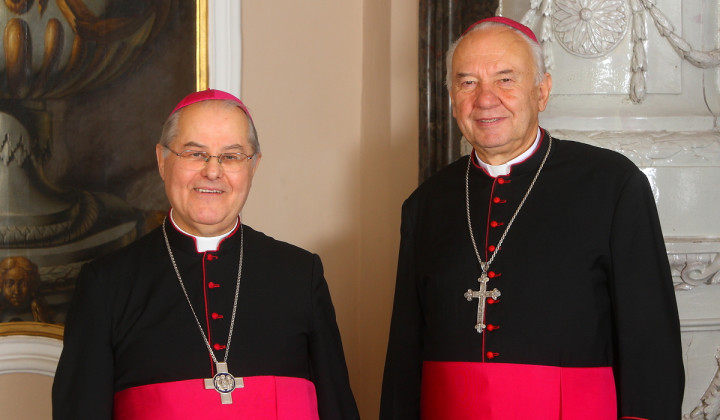 Škofa Metod Pirih in Jurij Bizjak (foto: SŠK)