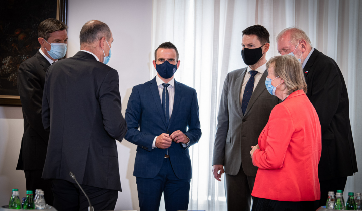 Udeleženci razprave o prihodnosti EU (foto: Kabinet predsednika vlade)