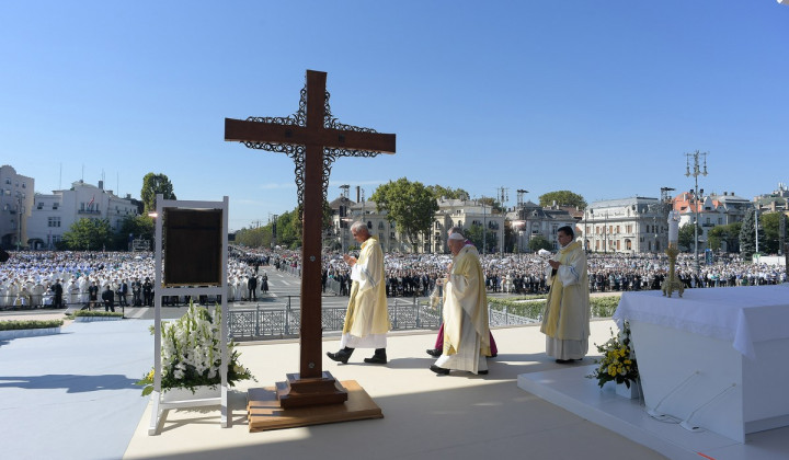 Sklepna sveta maša evharističnega kongresa (foto: Vatican News)
