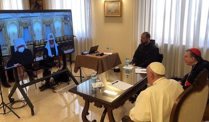 V sredo, 16. marca 2022, je potekal video pogovor med papežem Frančiškom in Kirilom, patriarhom Moskve in vse Rusije. (foto: Vatican News)