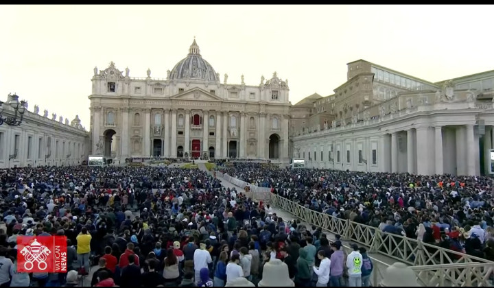 Sto tisoč najstnikov na srečanju s papežem (foto: Posnetek zaslona)
