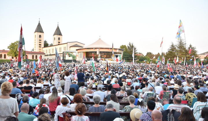 Sveta maša v Medžugorju (foto: Radio Mir Medžugorje)