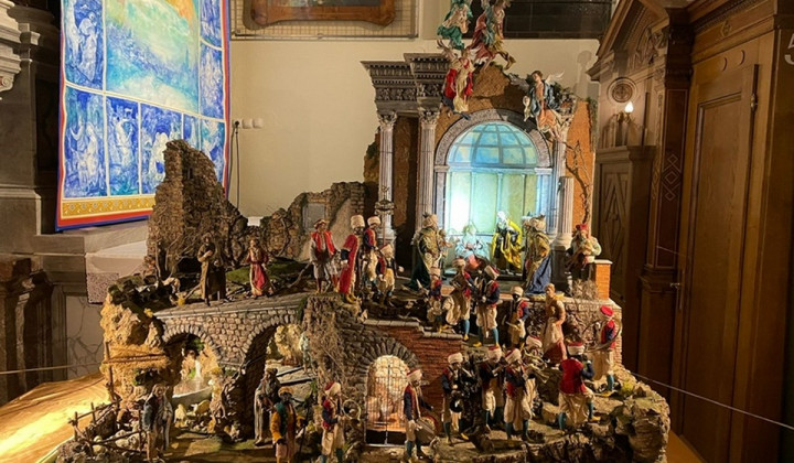 Neapeljske jaslice v baziliki Marije Pomagaj (foto: marija.si)
