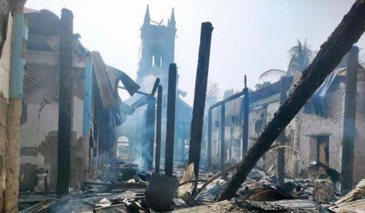 Požgano najstarejše krščansko svetišče Naše gospe Vnebovzetja v Mjanmaru (foto: VaticanNews)