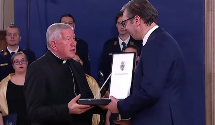 Nadškof Stanislav Hočevar in srbski predsednik Aleskandar Vučić (foto: posnetek zaslona)