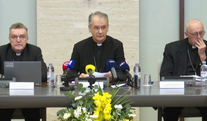 Kardinal Bozanić in nadškof Kutleša  (foto: Hrvaška katoliška mreža)